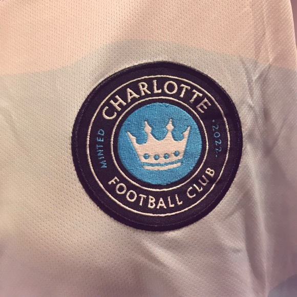 Adidas Carolina 2022 Jersey Pullover top - Picture 8 of 13